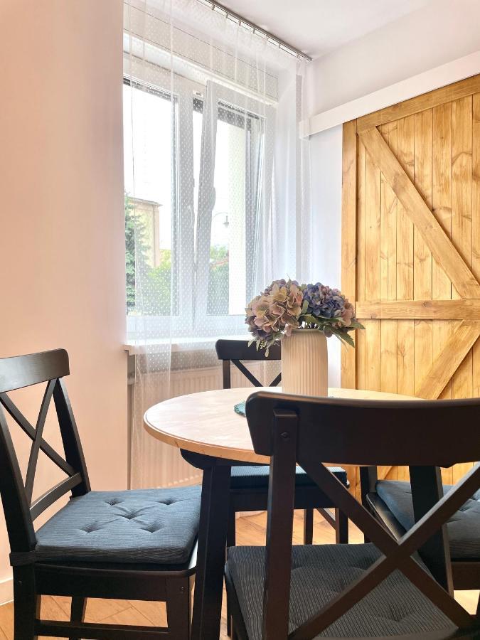 Apartament Przystanek Торунь Экстерьер фото